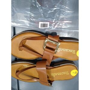 Toscanella Womens Hand Made In Italy Dainty Ring Toe Sandals, Brown 7M US